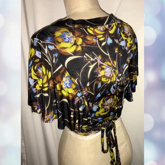 🔥Host Pick🔥New Romantics Top from Free People - Picture 4 of 8